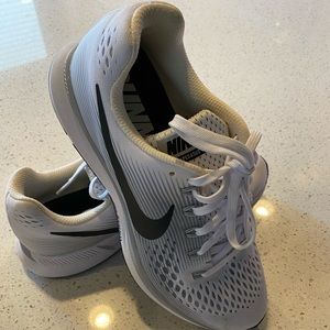 Nike zoom Pegasus women’s